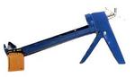 T40019 - Tool caulking gun 9in
