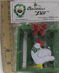 41234 - chr-orn-chicken-in-coop