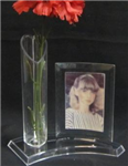 8322- - acrylic-frame-vase