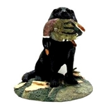 100002 - Figurine Dog Labrador w Duck 3 asst