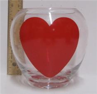 08V400 - vase-clear-wred-heart