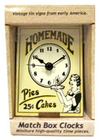 40037 - Clock tin homemade pies